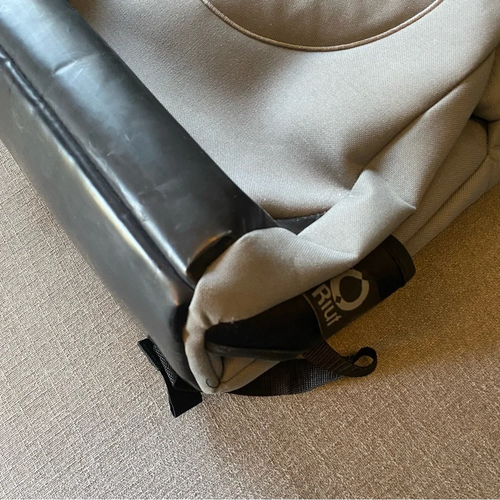 RIUTBAG Safer City Travel Backpack in Grey & Black